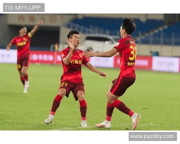 武汉篮球队以64分领跑大师赛积分榜展现强劲实力