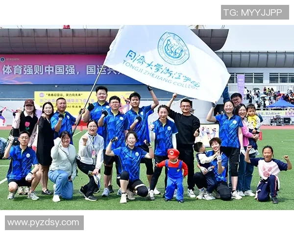 飞盘飞扬:南京飞盘队成长历程的真实记录与感人故事 飞盘飞扬:南京飞盘队成长历程的真实记录与感人故事